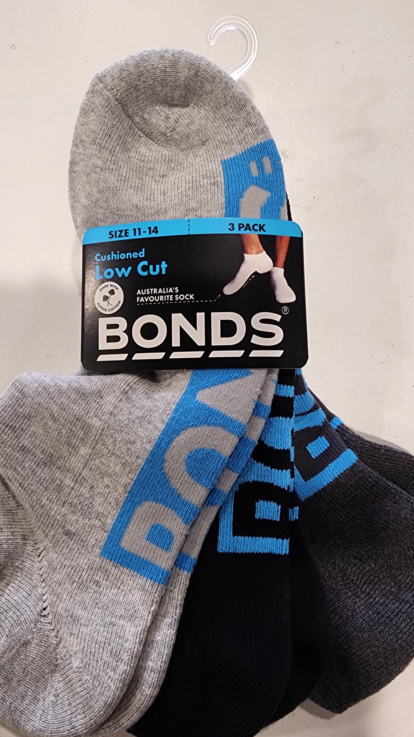 Bonds Men's 3 Pack Socks - The CUSHIONED LOW CUT.