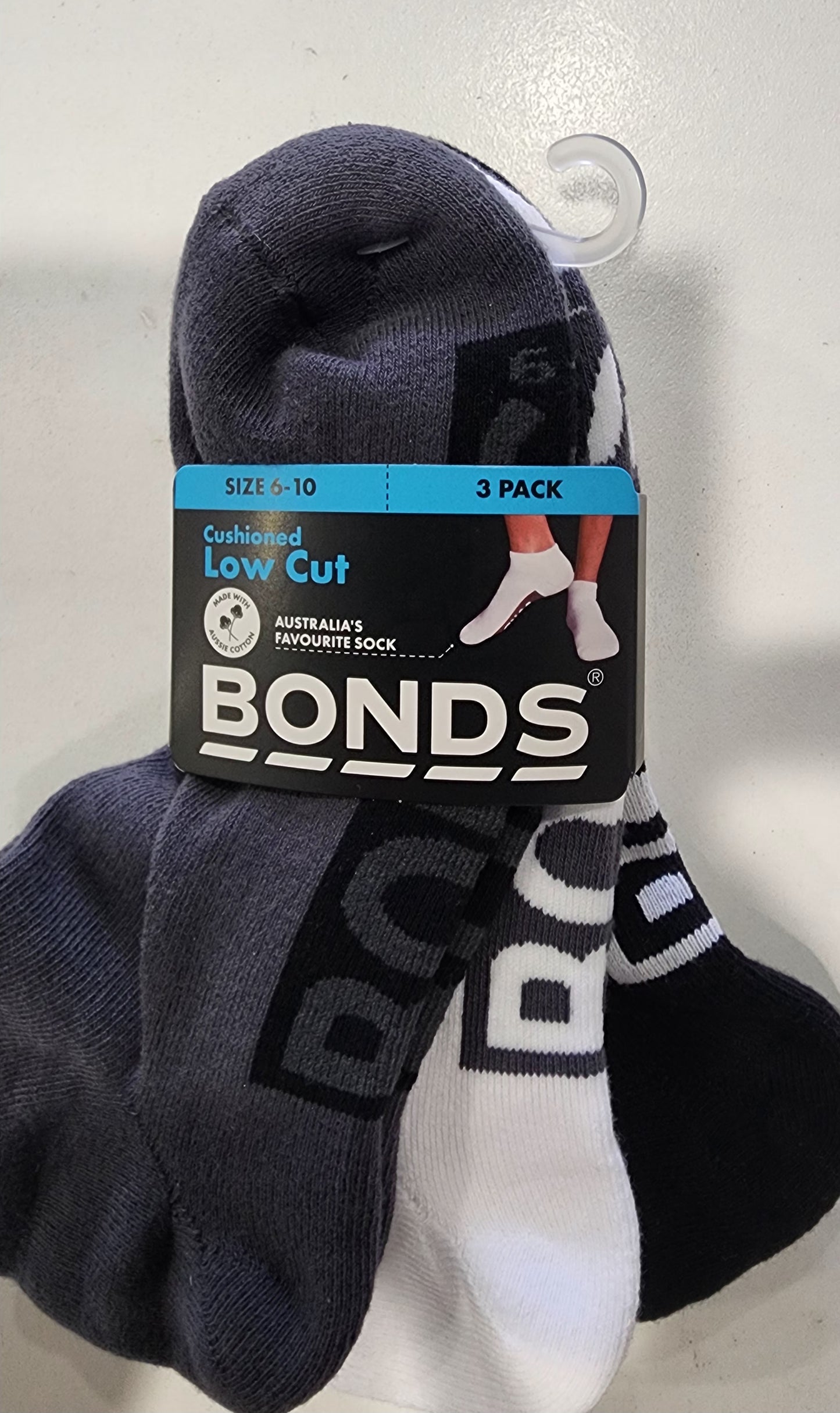 Bonds Men's 3 Pack Socks - The CUSHIONED LOW CUT.