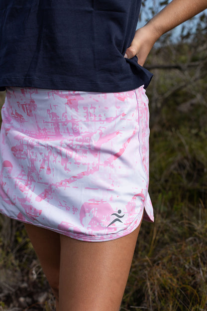 Gmaxx Skorts Julia skort is a beautiful soft pink and white print. Very Feminine. Undershorts with two pockets. Ideal for Golf, Pickleball, Tennis